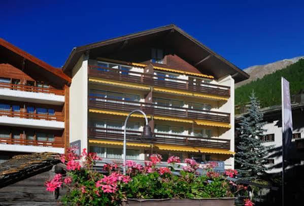 Haus-Ascot-Zermatt Apartment Exterior photo